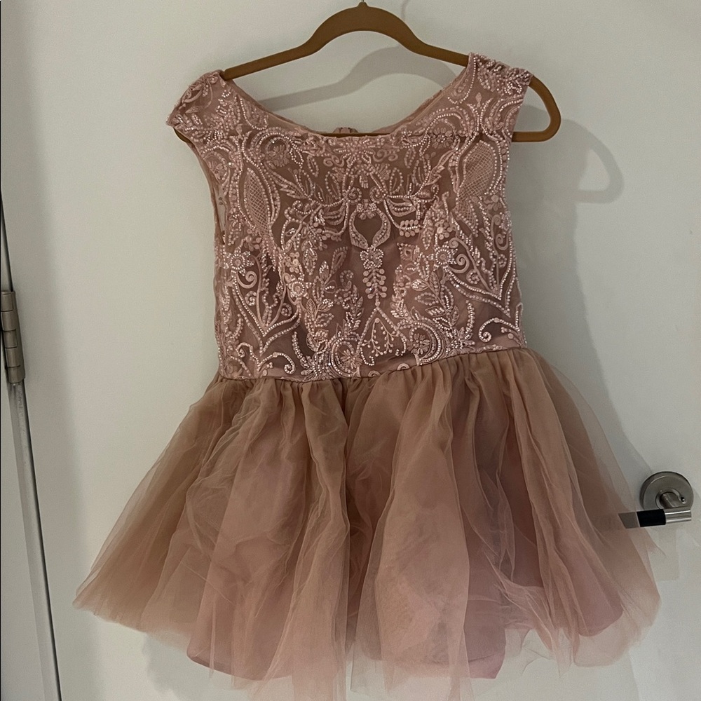 Elegant Pink Lace Dress